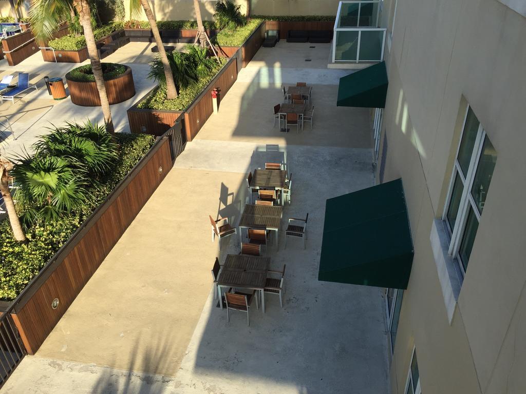 Lyx Suites At One Broadway In Brickell Miami Exterior foto